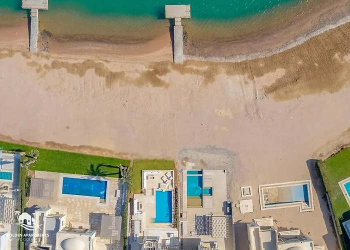 Ancient Sands 3br Twin With A Private Patio Heated Swimming Pool & Lagoon Access Villa *