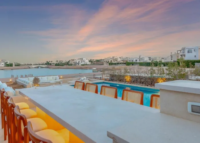Ancient Sands 3br Twin With A Private Patio Heated Swimming Pool & Lagoon Access
