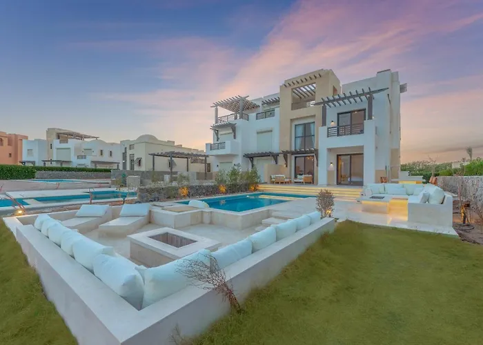 Villa Ancient Sands 3br Twin With A Private Patio Heated Swimming Pool & Lagoon Access Gurdaka