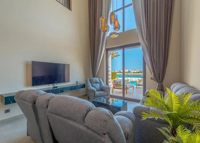 Villa Ancient Sands 3br Twin With A Private Patio Heated Swimming Pool & Lagoon Access