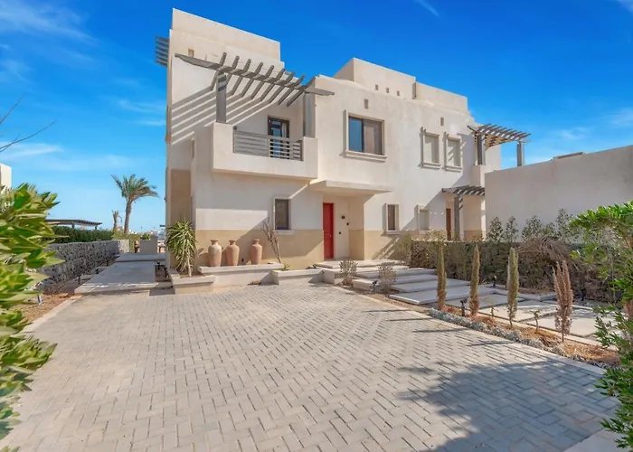 Villa Ancient Sands 3br Twin With A Private Patio Heated Swimming Pool & Lagoon Access Gurdaka